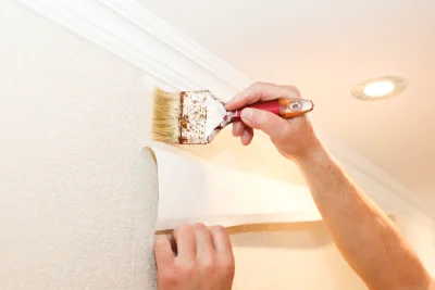 Pose de papier peint à Beaumesnil — revêtements muraux et toiles de verre